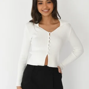 Top en maille côtelée boutonné avec col