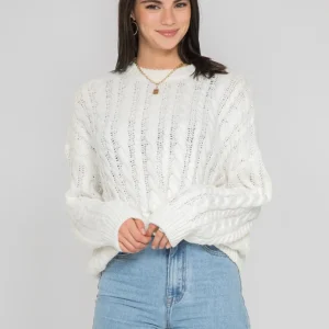 Pull col rond en maille torsadée blanc