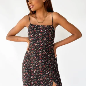 Robe courte fleurie col carré fendue